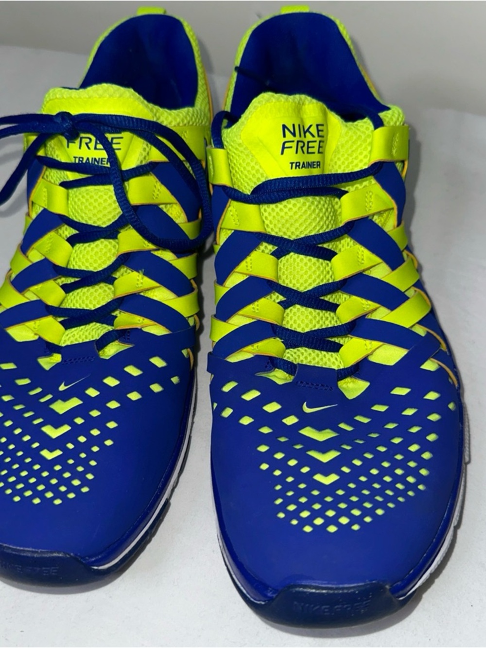 Nike Free Trainer 5.0 V4 Volt/ Hyper Blue Mens Sneakers